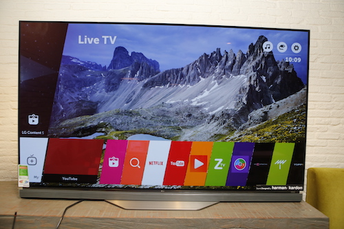 TV OLED siêu mỏng giá hơn trăm triệu đồng